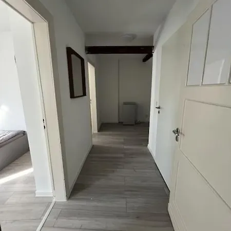 Schoene Am Landgericht Mg15 דירה