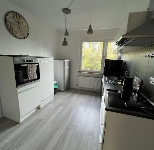 Schoene Am Landgericht Mg15 *